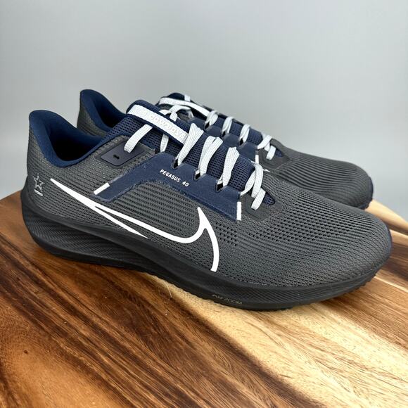 Nike Zoom Pegasus 40 Dallas Cowboys Men's Size 15 Running Shoes DZ5975-001 - Picture 1 of 8